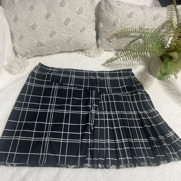 Tail Activewear Golf Reversible Skirt - Size xxl - Picture 2 of 13